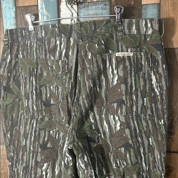 Real Tree blizzard proof Men's Camouflage Pattern Pants - Picture 14 of 16